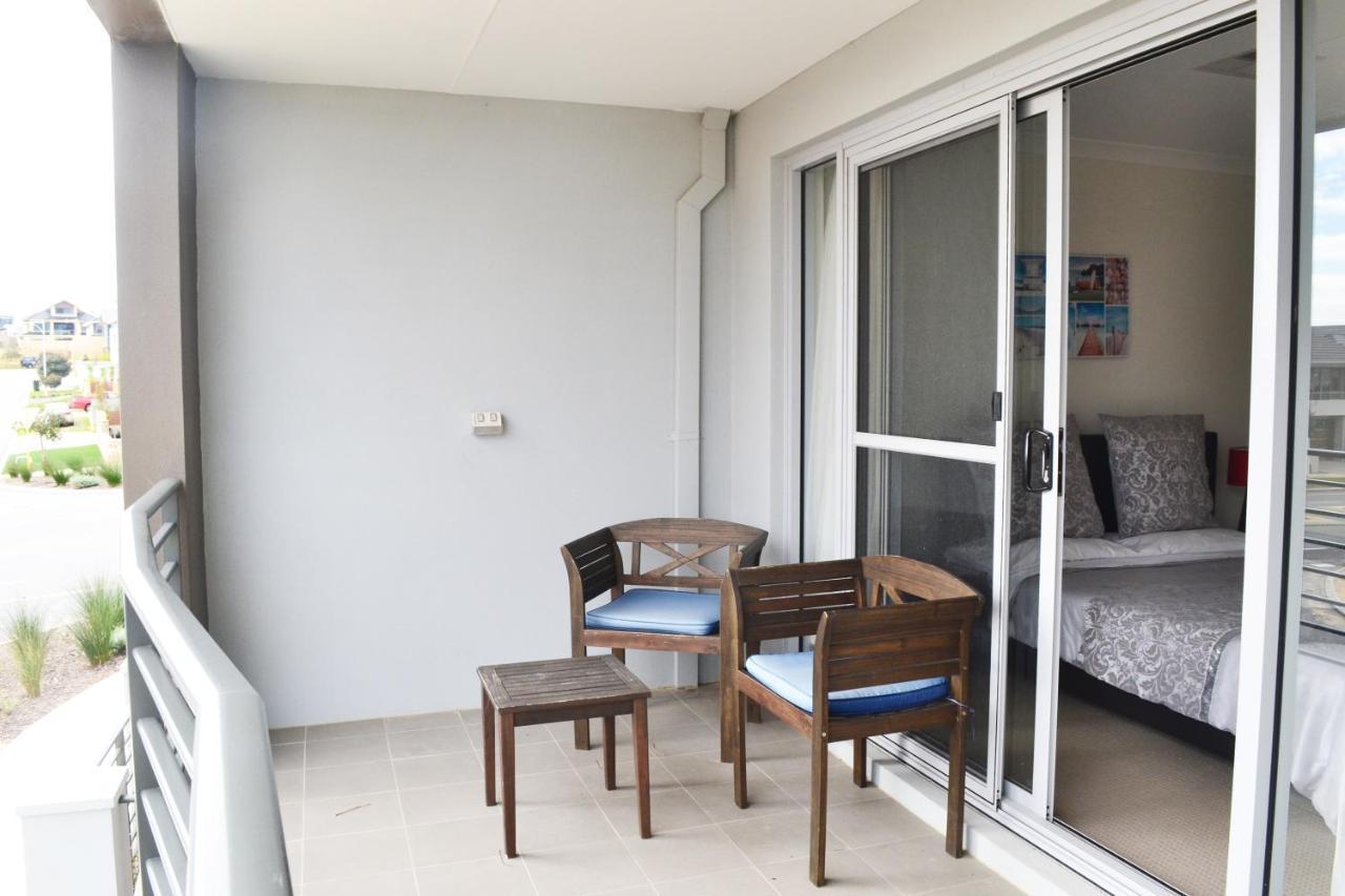 North Coogee Beach House Fremantle Bagian luar foto